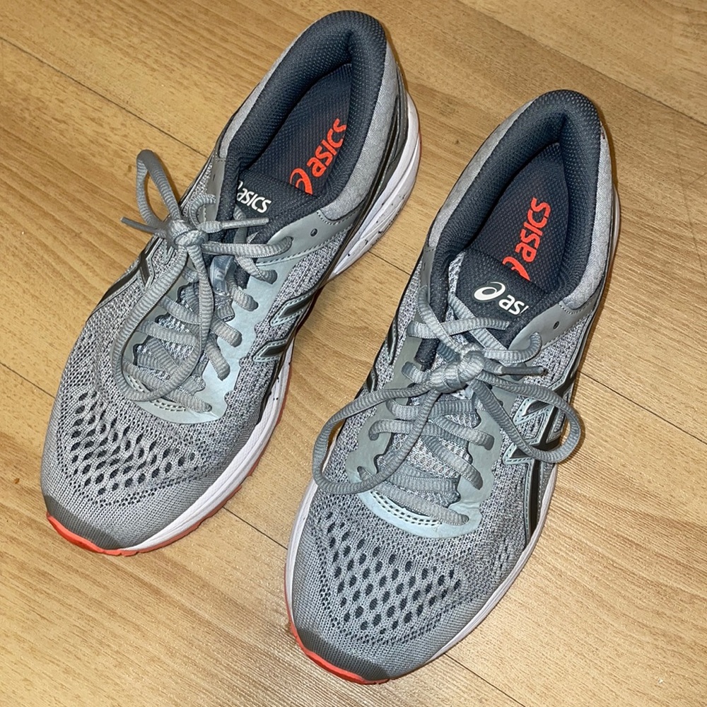 Womens ASICS duomax GT-1000 sneakers